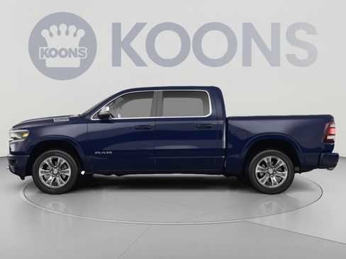 Used 2024 RAM 1500 Limited AWD/4WD image 2