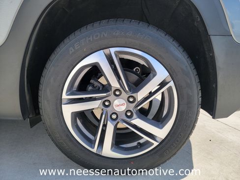 Used 2021 GMC Terrain SLT w/ Infotainment Package II image 33