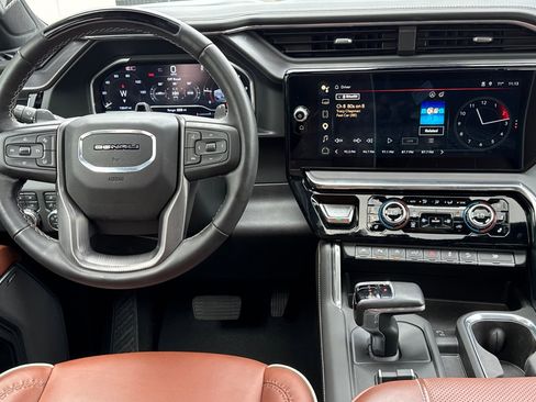 Used 2024 GMC Sierra 1500 Denali Ultimate image 14