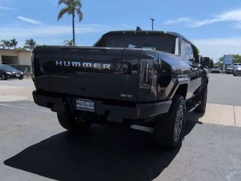 Certified 2025 GMC Hummer EV 3X AWD/4WD image 12