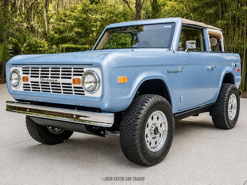 Used 2025 Ford Bronco Badlands AWD/4WD image 14