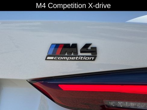 Used 2023 BMW M4 xDrive Competition AWD/4WD image 27