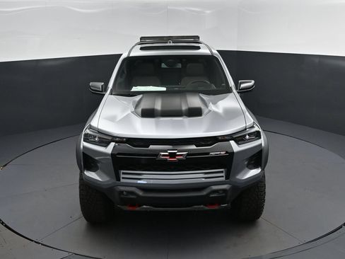 New 2026 Chevrolet Colorado ZR2 w/ Midnight Edition AWD/4WD image 39