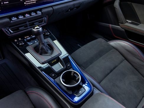 Used 2022 Porsche 911 GT3 image 42