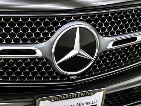 Used 2024 Mercedes-Benz GLC 300 4MATIC w/ AMG Line image 13