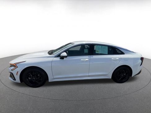 Used 2025 Kia K5 LXS FWD image 10