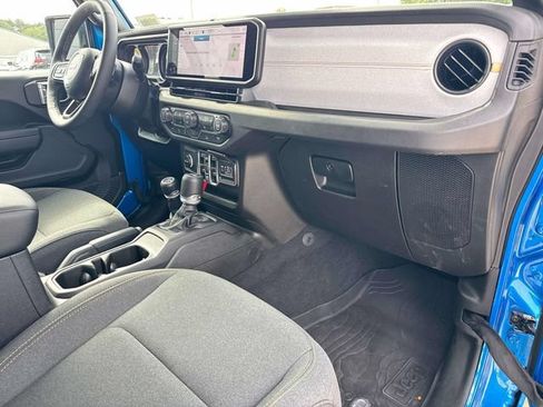 New 2026 Jeep Wrangler Unlimited Sport AWD/4WD image 17