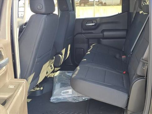 New 2026 Chevrolet Silverado 1500 Custom w/ LPO, Dark Essentials Package RWD image 17