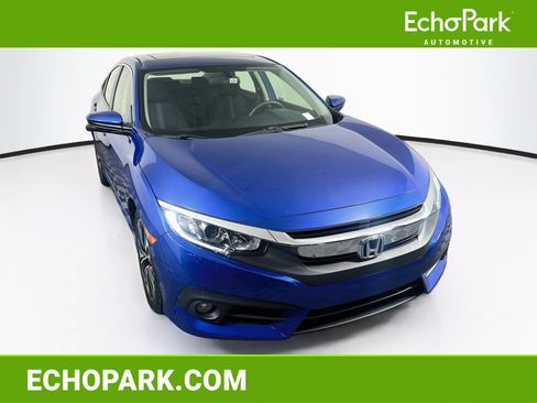 Used 2018 Honda Civic EX-T image 1