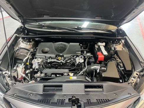 Used 2023 Toyota Camry LE image 28