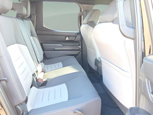 Certified 2026 Toyota Tacoma TRD Off-Road image 10