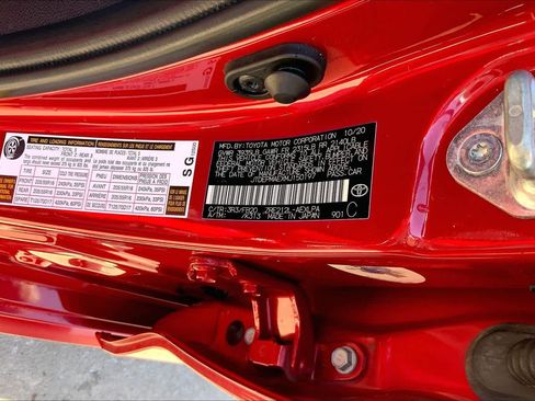 Used 2021 Toyota Corolla LE image 34