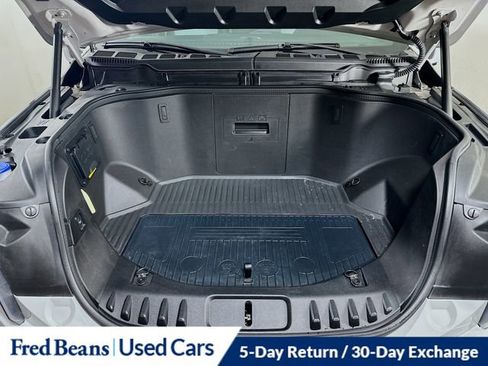 Used 2024 Ford F150 Lightning Lariat image 31