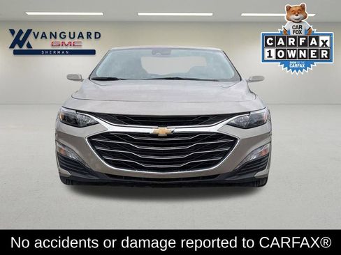 Used 2025 Chevrolet Malibu LT FWD image 2