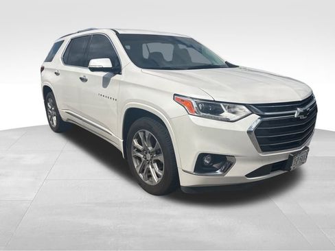 Used 2020 Chevrolet Traverse Premier image 5