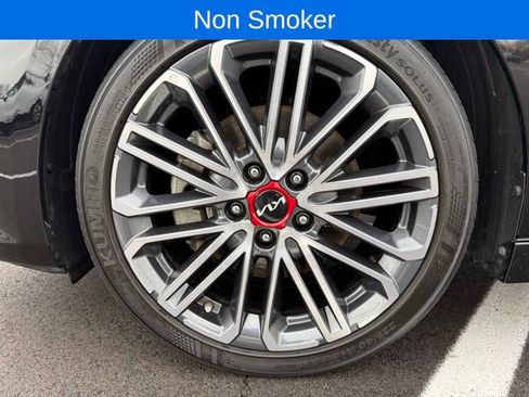 Used 2023 Kia Forte GT image 4