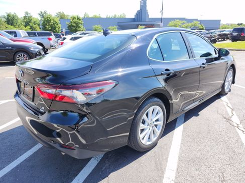 Used 2021 Toyota Camry LE w/ Cold Weather Package AWD/4WD image 16