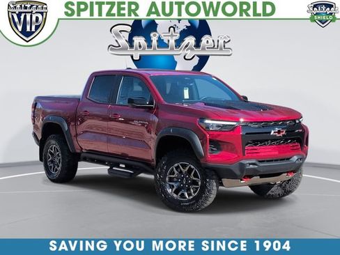 Used 2025 Chevrolet Colorado ZR2 w/ Technology Package image 1