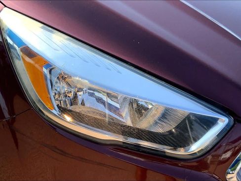 Used 2018 Ford Escape SE w/ Ford Safe & Smart Package AWD/4WD image 27