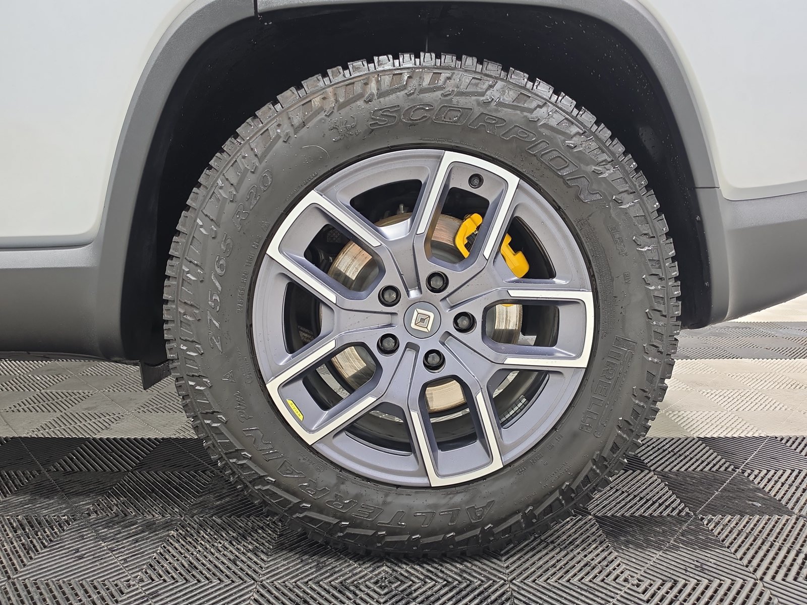 Used 2023 Rivian R1S Adventure Quad AWD/4WD image 10