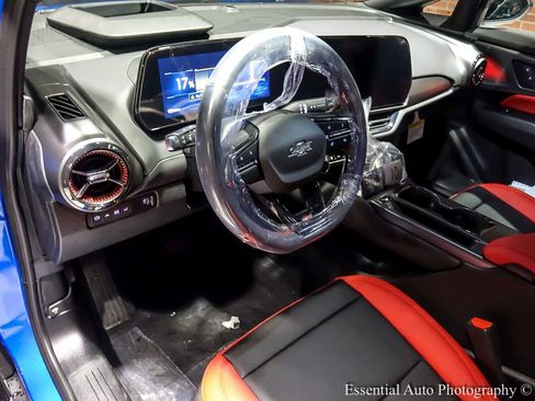 New 2026 Chevrolet Equinox EV RS image 10