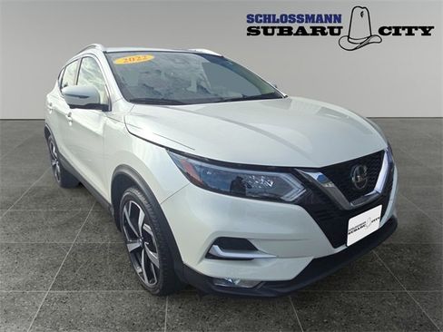 Used 2022 Nissan Rogue Sport SL w/ Premium Package image 11