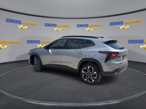 New 2026 Chevrolet Trax RS w/ Driver Confidence Package FWD image 9