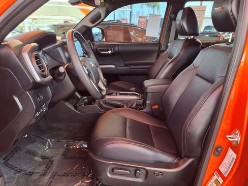 Used 2023 Toyota Tacoma TRD Pro AWD/4WD image 17