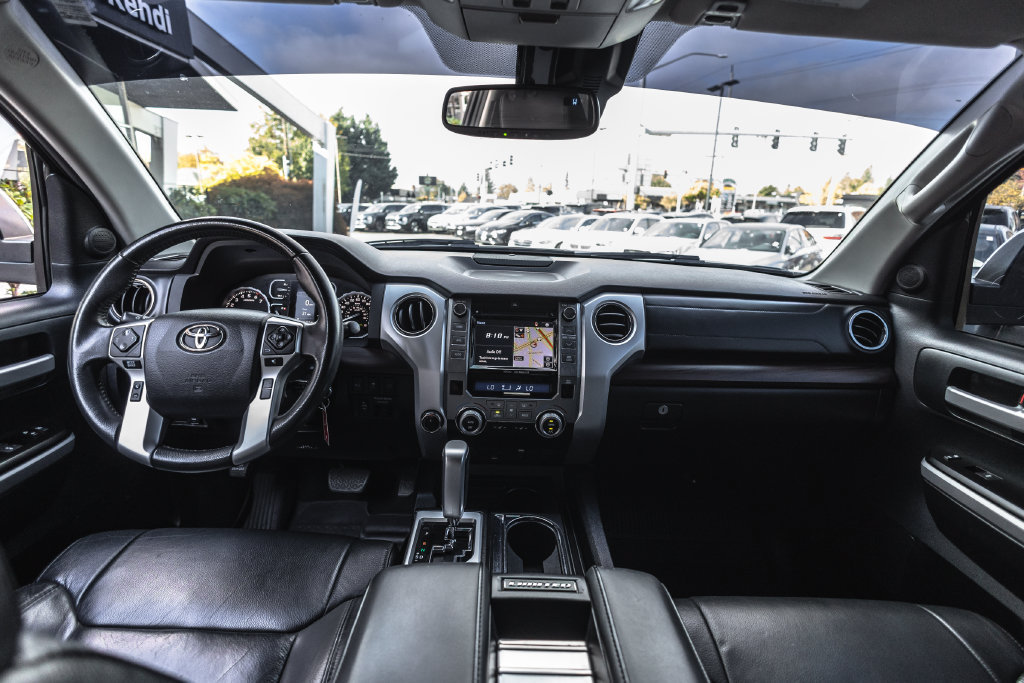 Used 2018 Toyota Tundra Limited w/ Limited Premium Package AWD/4WD image 22