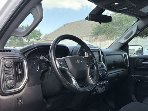 Used 2021 Chevrolet Silverado 1500 RST AWD/4WD image 6