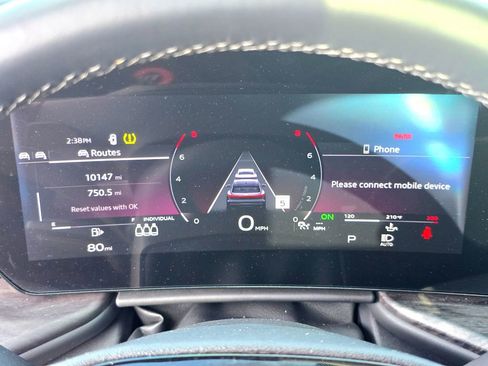 Used 2025 Audi Q5 2.0T Premium Plus w/ Premium Plus image 9