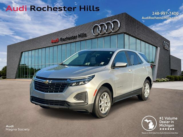 Used 2022 Chevrolet Equinox LT AWD/4WD image 1