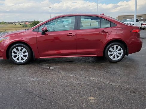 Certified 2025 Toyota Corolla LE FWD image 2