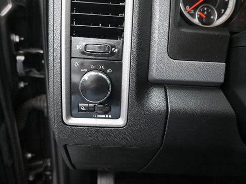 Used 2018 RAM 1500 Tradesman w/ Protection Group image 29