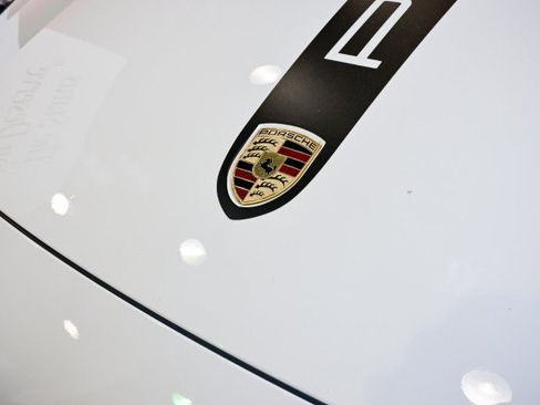 Used 2018 Porsche Cayenne Platinum Edition AWD/4WD image 11