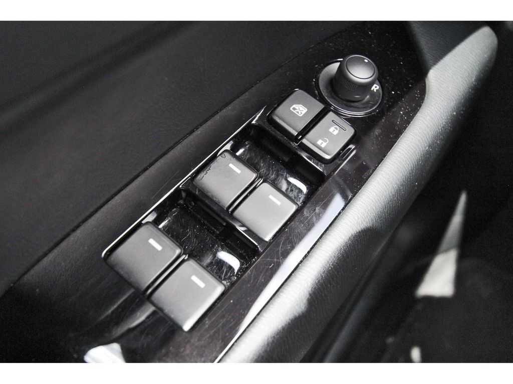Used 2024 MAZDA CX-5 AWD 2.5 S w/ Select Package image 22