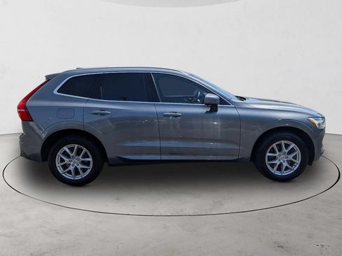 Used 2021 Volvo XC60 T6 Momentum AWD/4WD image 4