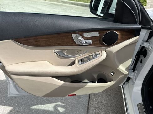 Used 2019 Mercedes-Benz C 300 C 300 image 40