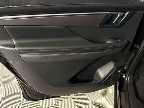 Used 2025 Buick Enclave Sport Touring image 25