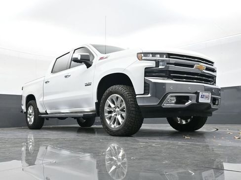 Used 2022 Chevrolet Silverado 1500 LTZ w/ Technology Package image 51