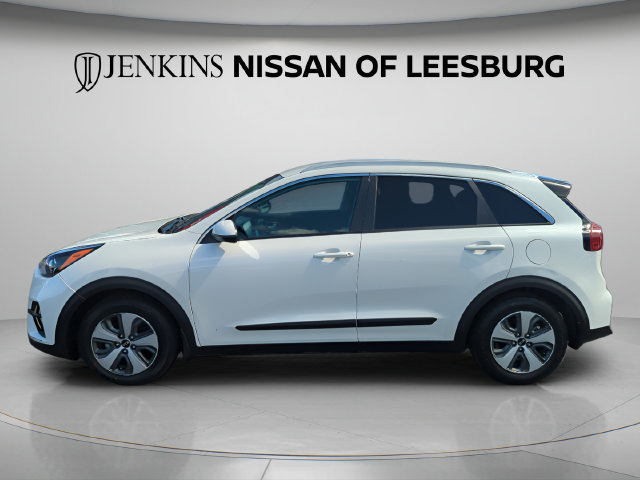 Used 2020 Kia Niro LX FWD image 11