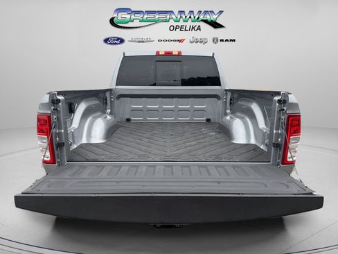 Used 2024 RAM 2500 Tradesman w/ Chrome Appearance Group image 23