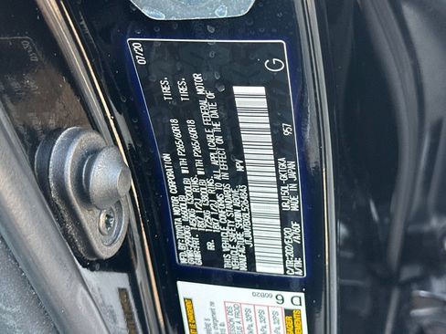 Used 2020 Lexus GX 460 Premium w/ Premium Package AWD/4WD image 28