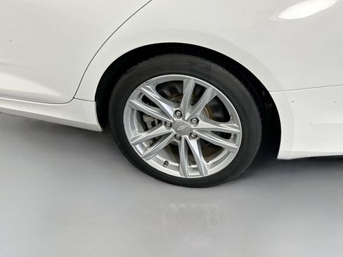 Used 2022 Cadillac CT4 Luxury w/ Sun And Sound Package RWD image 30