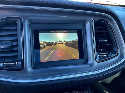 Certified 2022 Dodge Challenger SXT image 20