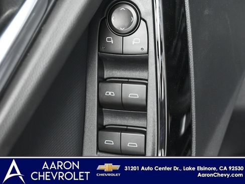 New 2026 Chevrolet Equinox LT w/ Safety and Technology Package AWD/4WD image 18