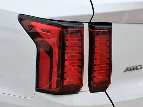 Used 2022 Kia Sorento S AWD/4WD image 6