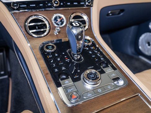 New 2026 Bentley Continental GTC image 38