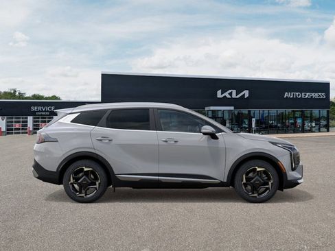 New 2026 Kia Sportage AWD Hybrid image 7