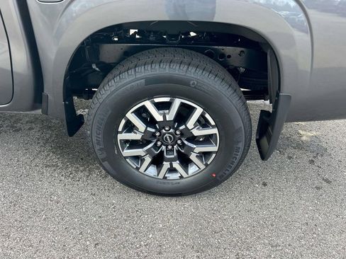 New 2026 Nissan Frontier SV w/ Tow Package AWD/4WD image 12